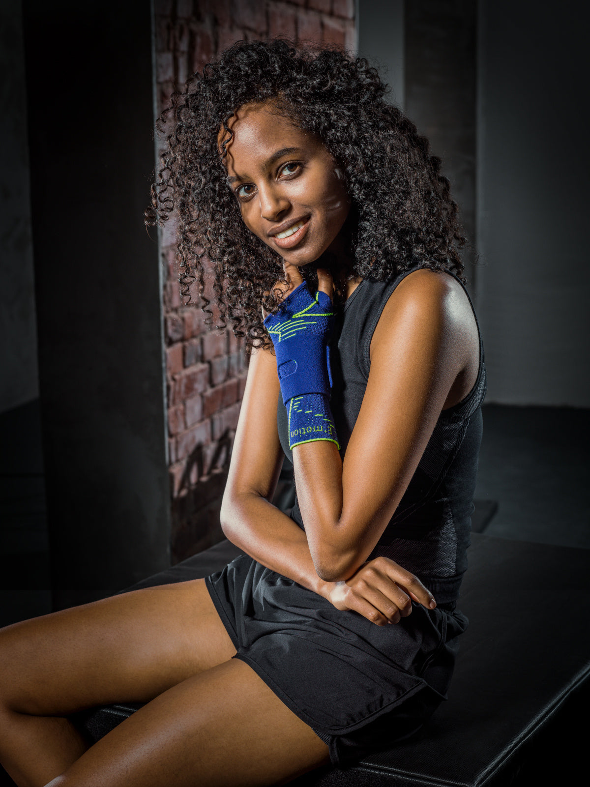 Medi Manumed Aktiv E+Motion Handgelenkstütze