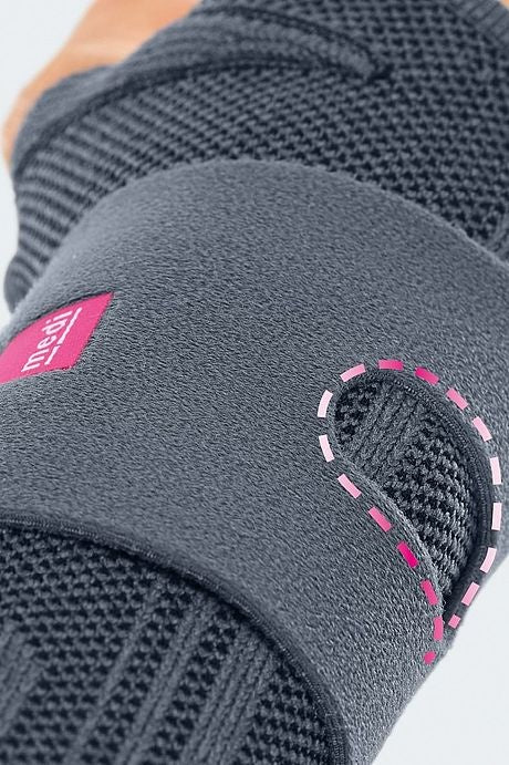 Medi Manumed Aktive Handgelenkstütze - Silber