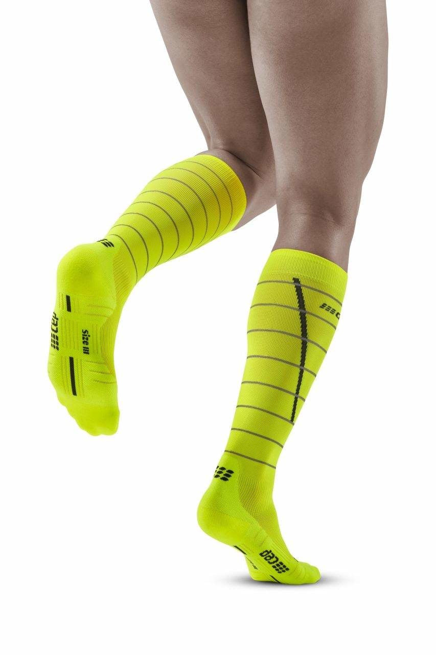 CEP Reflective Kompressionssocken - neon yellow